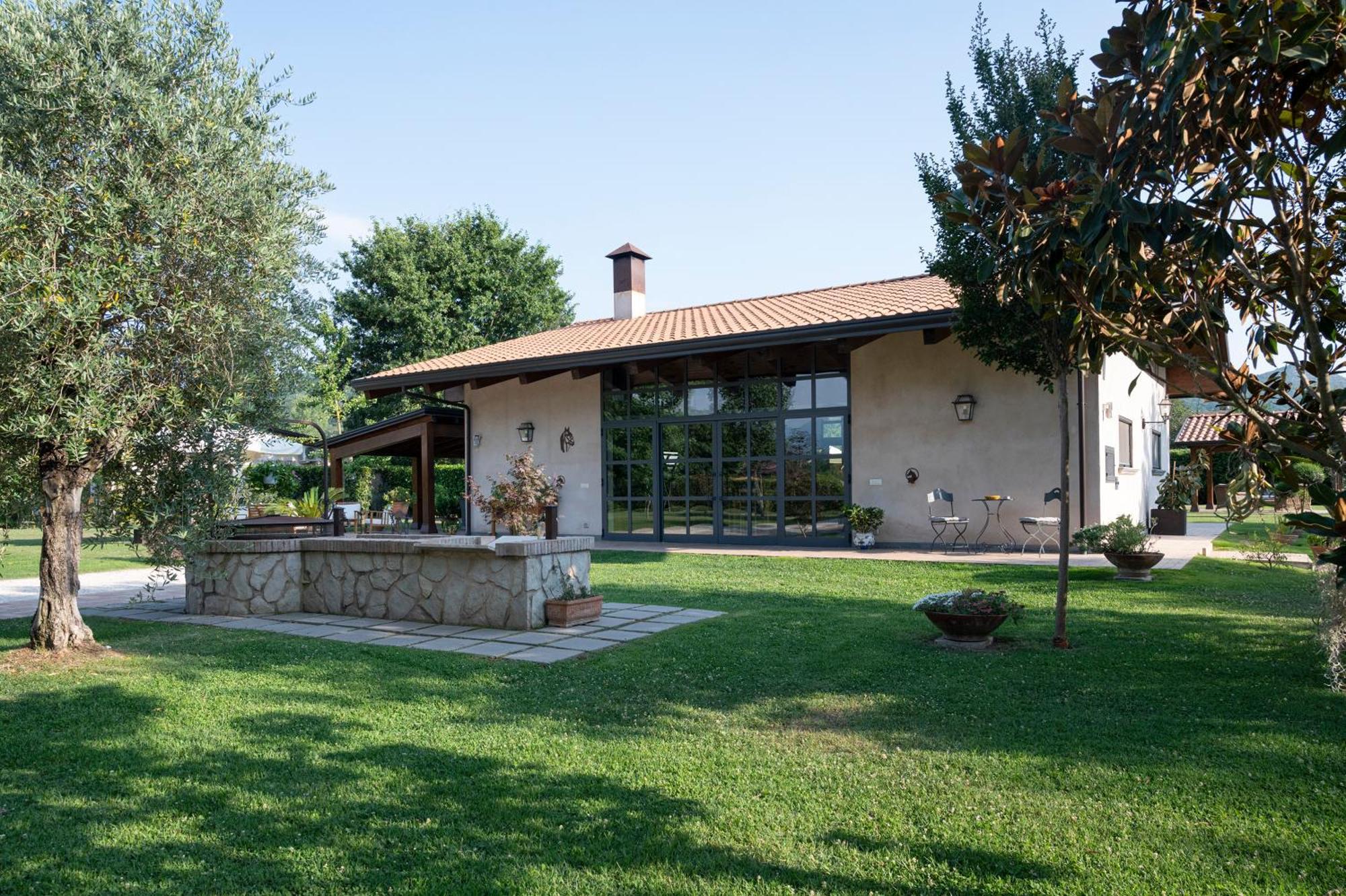 Family Farm Soc. Agr. A R.L. Vila Vairano Patenora Exterior foto
